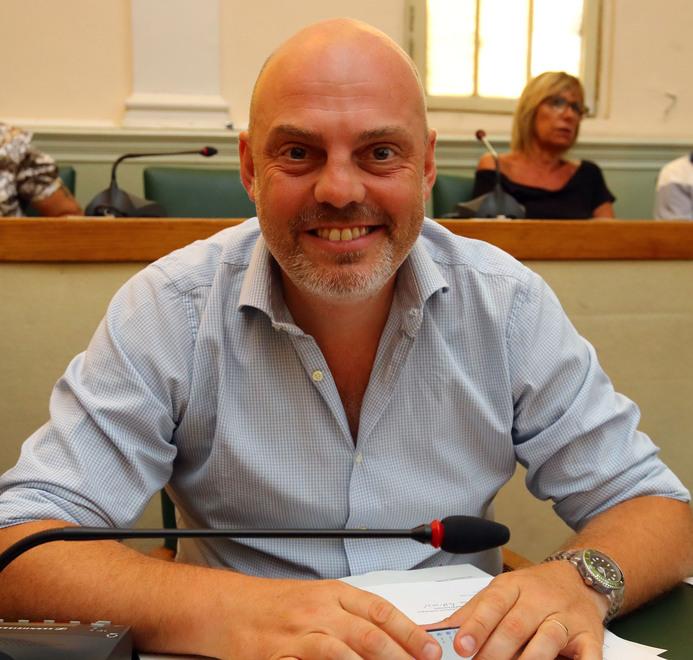 Gad “libera”, Solaroli querela tutti: gli dicevano che consumava droga