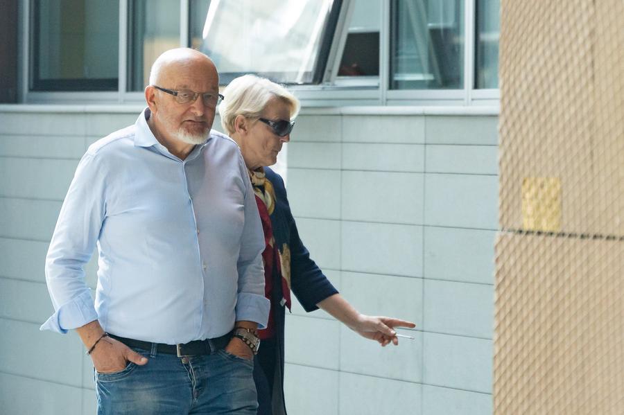 I genitori di Matteo Renzi assolti nel processo per false fatture – Video