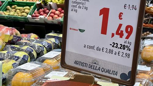 Latte +4,3%, insalata +10,3%, olio +4,1%. Alimentari: aumenti record in un mese a Ferrara