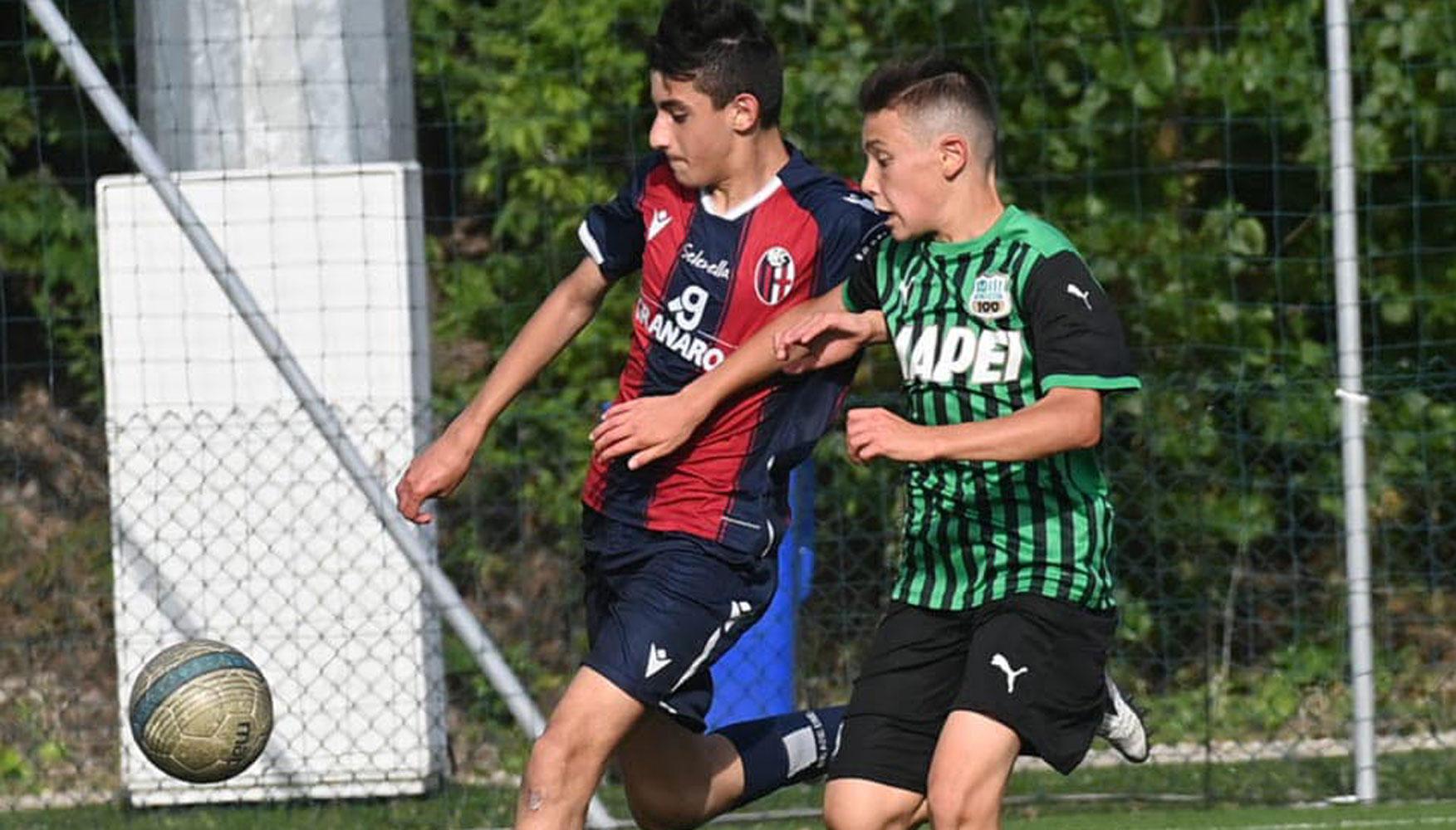 Gabriele Zampardi con la maglia del Bologna