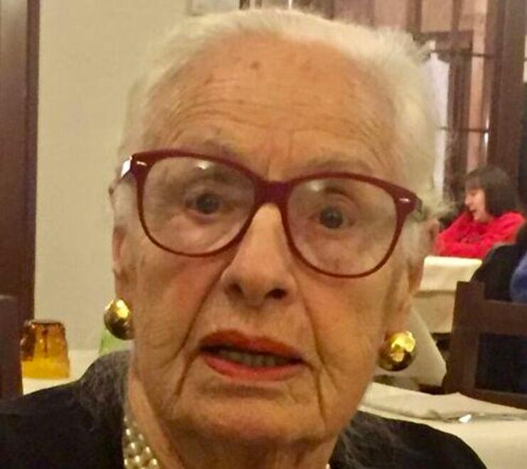 Massa, addio a “Beppina” storica commerciante dello Stradone