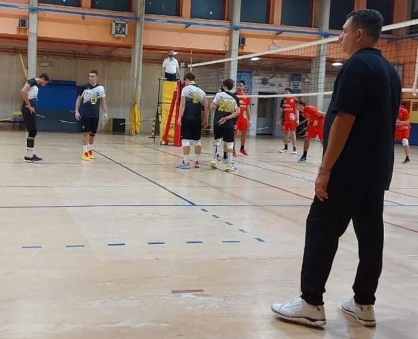Volley Livorno, doppia beffa: il pubblico non entra e ko in campo
