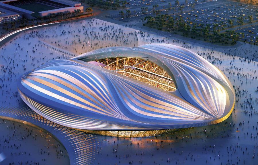 Un mese al Mondiale d’inverno fra venti di guerra e caldo estivo