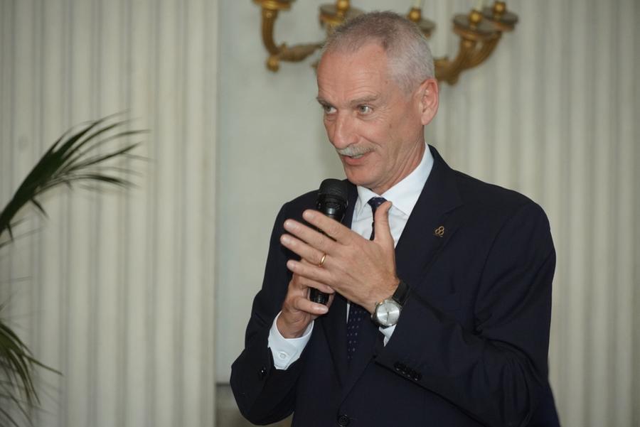 Il Questore di Firenze riceve il titolo d’Accademico d’onore