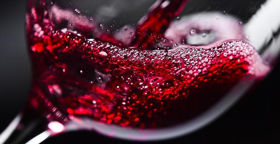 Berlusconi regala Lambrusco a Putin. Il consorzio dei produttori: «Effetto cavaliere? Ma noi in Russia esportiamo già il 10%»