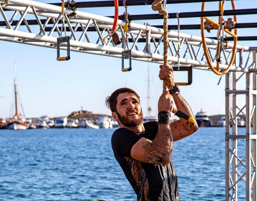 
	Un atleta affronta il rig sull'acqua durante la scorsa edizione

