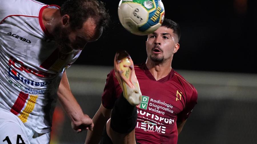 Il Pontedera non brilla: solo 0-0 con la Recanatese