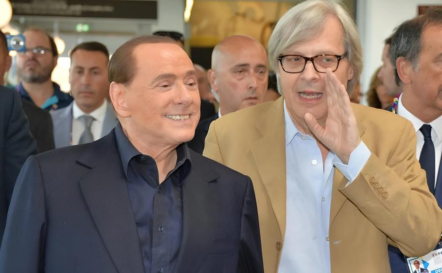 «La sua è una follia calcolata»: la versione di Sgarbi sullo show politico di Berlusconi