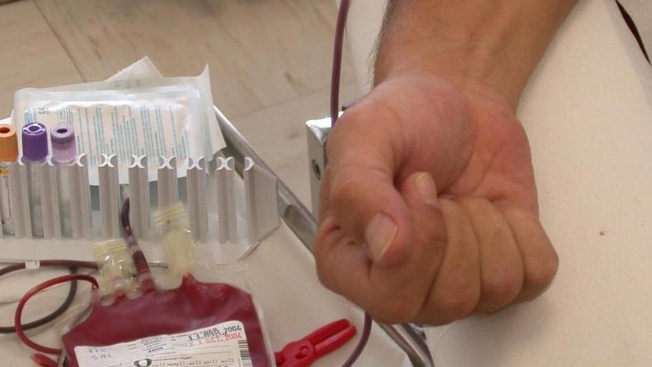 Bitti, raccolta di sangue Avis stamattina in piazza Asproni