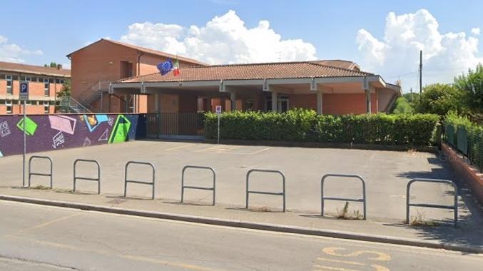 Castelfranco, spaccio fuori dalle scuole medie: arrivano 8 nuove telecamere