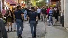 Nascondevano bottiglie sotto il cappotto, bloccate tre ragazze ferraresi