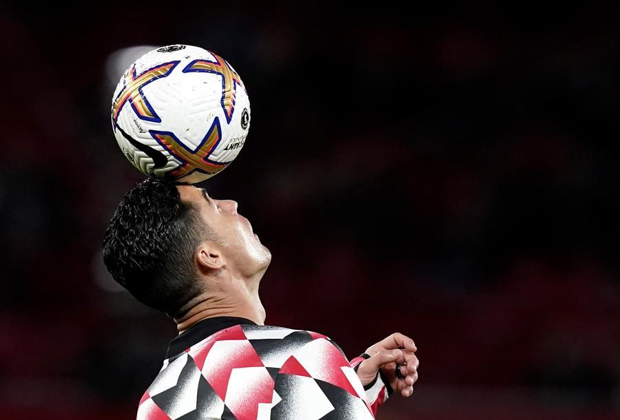 CR7 sempre più un caso, è rottura con lo United: lascia il campo col Tottenham, ora rischia esclusione dalla rosa