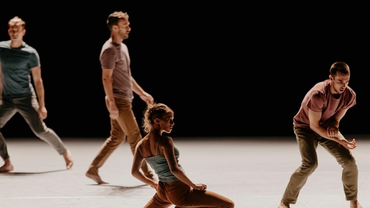 Aterballetto in festa al Teatro Valli con due successi: “Bliss” e “Secus”