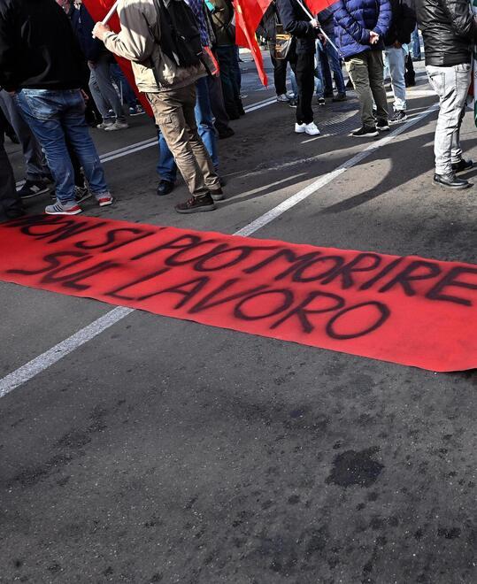 «Morti sul lavoro, numeri record» Pericoloso ritorno al passato