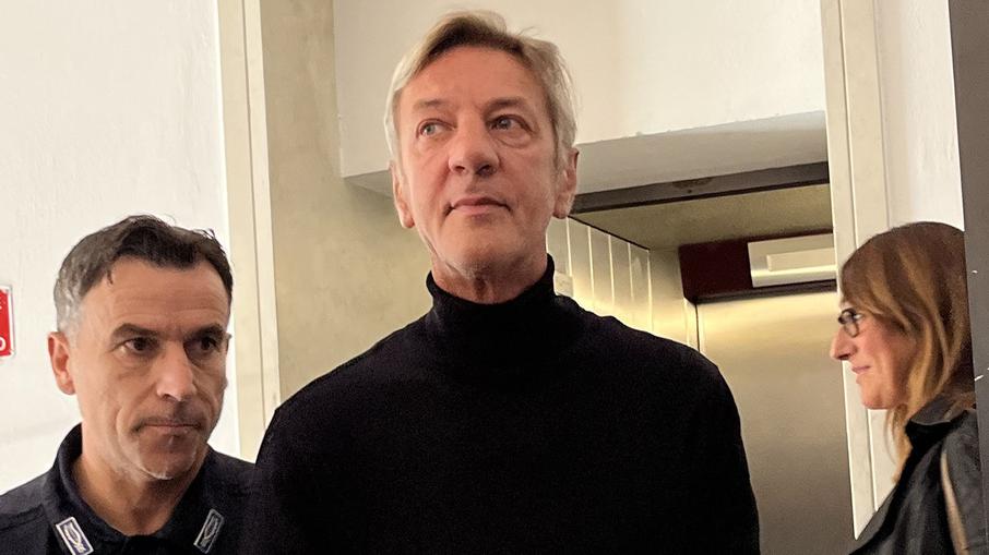 Cazzanti in tribunale a Ferrara: "Potrebbe uccidere altri colleghi"