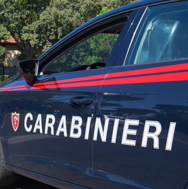Modena. Rapinò e minacciò due giovani È già in carcere: si cerca il complice 