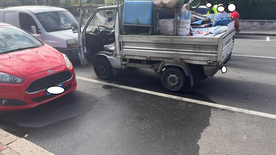 Cagliari, rubavano l’acqua dalle fontanelle per utilizzarla nei cantieri edili