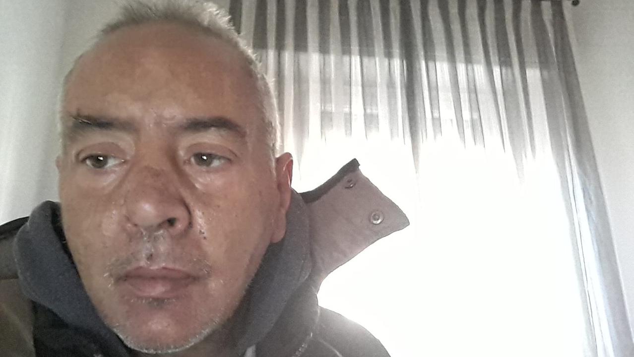 Muore a 57 anni infermiere dell’ospedale di Livorno: «Ti ho voluto bene»