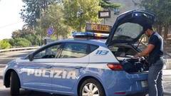 Una pattuglia della Polizia di Stato