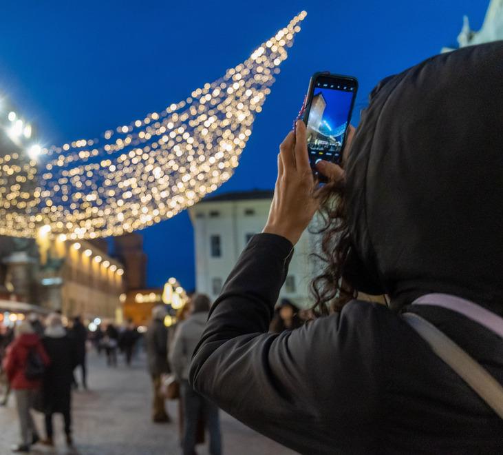 Luminarie, allerta Cna: «Nessuno spreco ma Ferrara deve vivere»