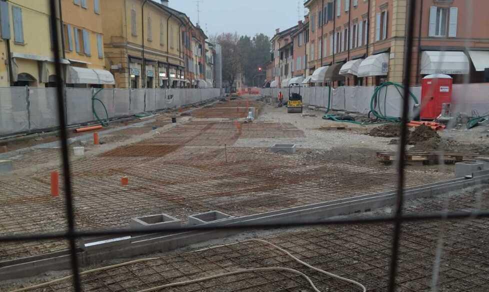 Carpi. Corso Roma, stop al cantiere da fine novembre all’Epifania 