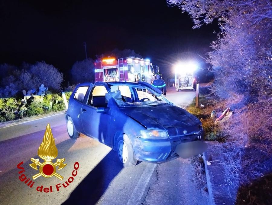 L’auto si ribalta sulla Arzachena-Baia Sardinia, ferita una ragazza