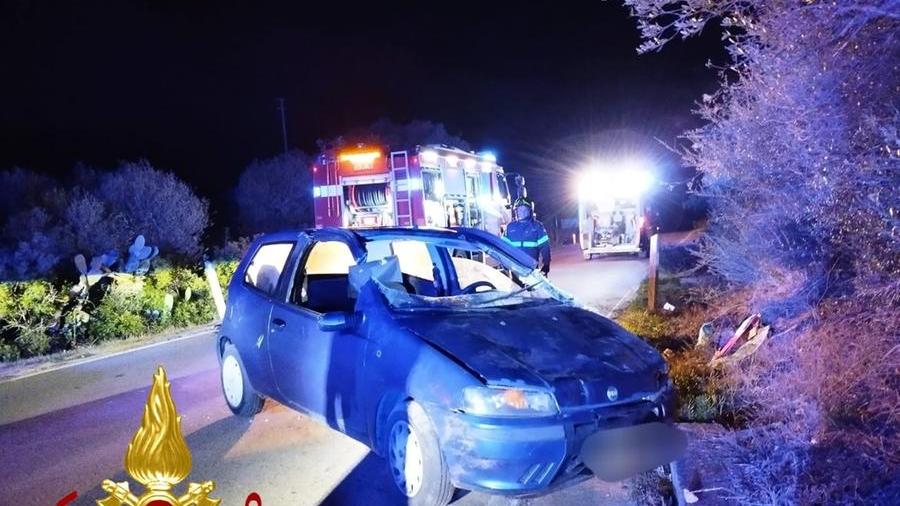 L’auto si ribalta sulla Arzachena-Baia Sardinia, ferita una ragazza