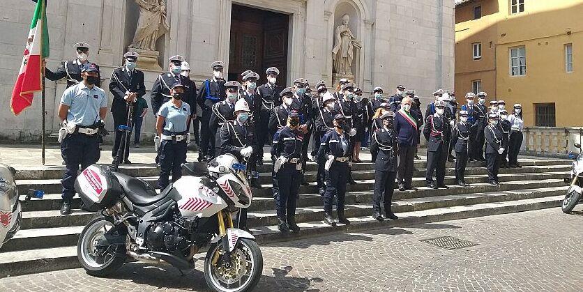 Personale della polizia municipale durante la festa del corpo