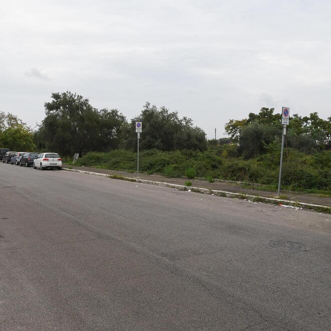 Uno scorcio di via Giordania tra le strade interessate in alcuni punti dalla prossima asta per il piano delle alienazioni di palazzo civico (Foto servizio Bf)