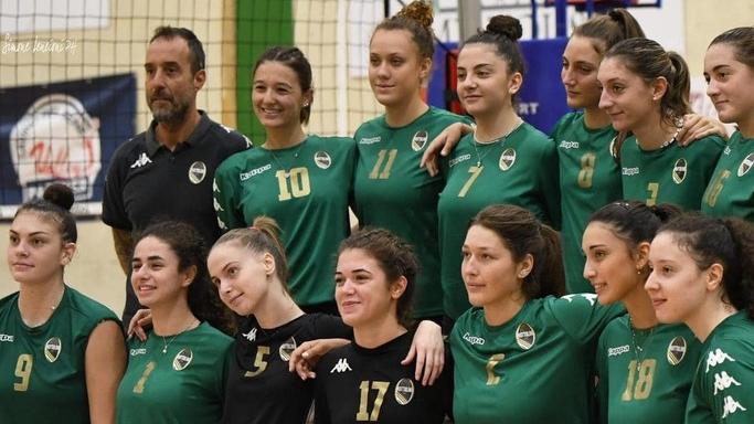 Un primo piano delle ragazze della Mav Autotrasporti Nottolini Capannori