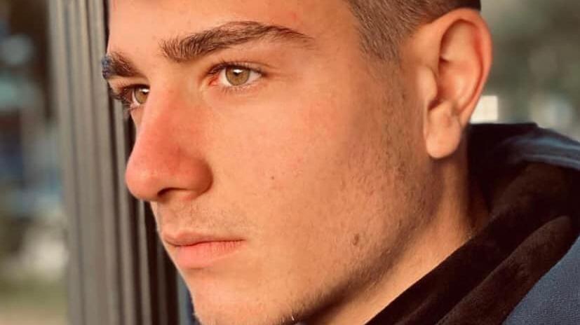 Muore in ospedale il 19enne ferito nell’incidente in moto a Villasimius