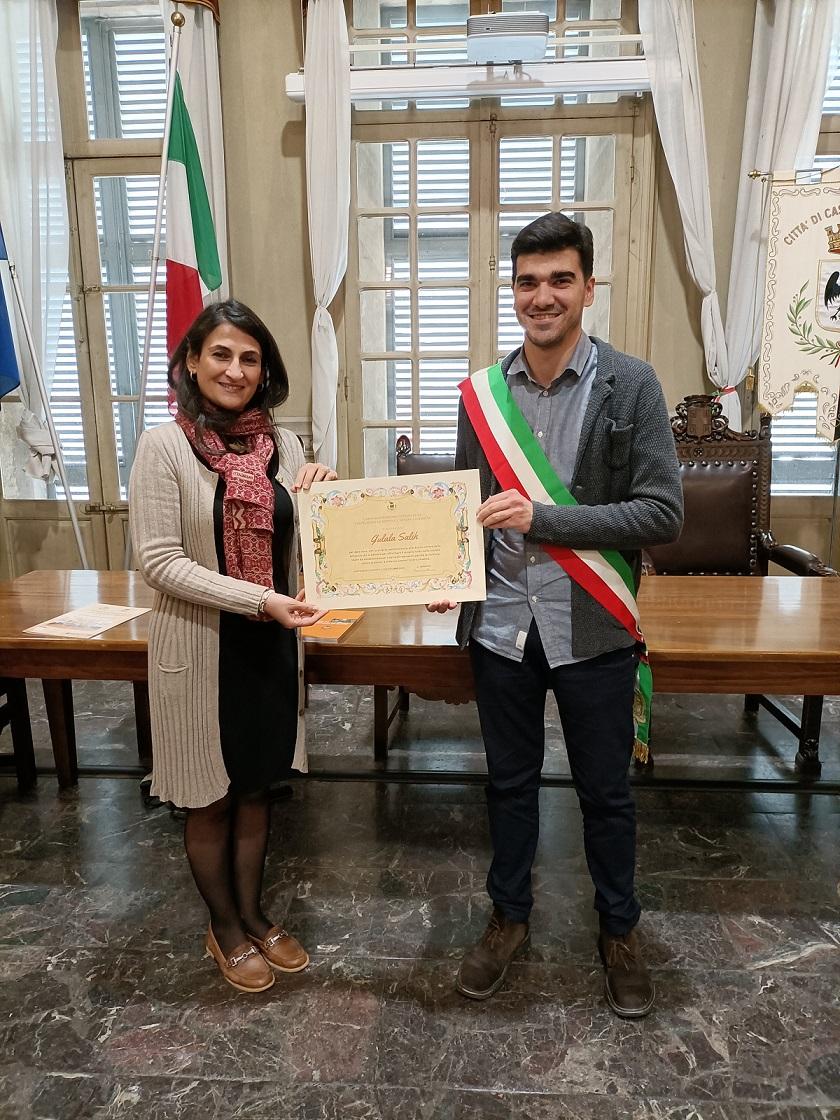 L’attivista per i diritti umani dei curdi ricevuta dal sindaco Monica in municipio