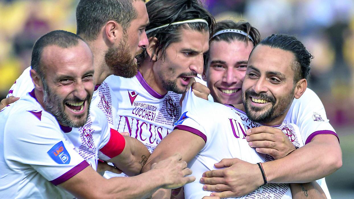 Livorno, hasta la victoria: un colpo di Rodriguez per domare il Grifone 