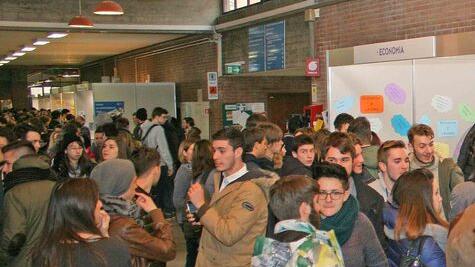 Corsi a numero chiuso Unife, elenco ammessi a scorrimento lento