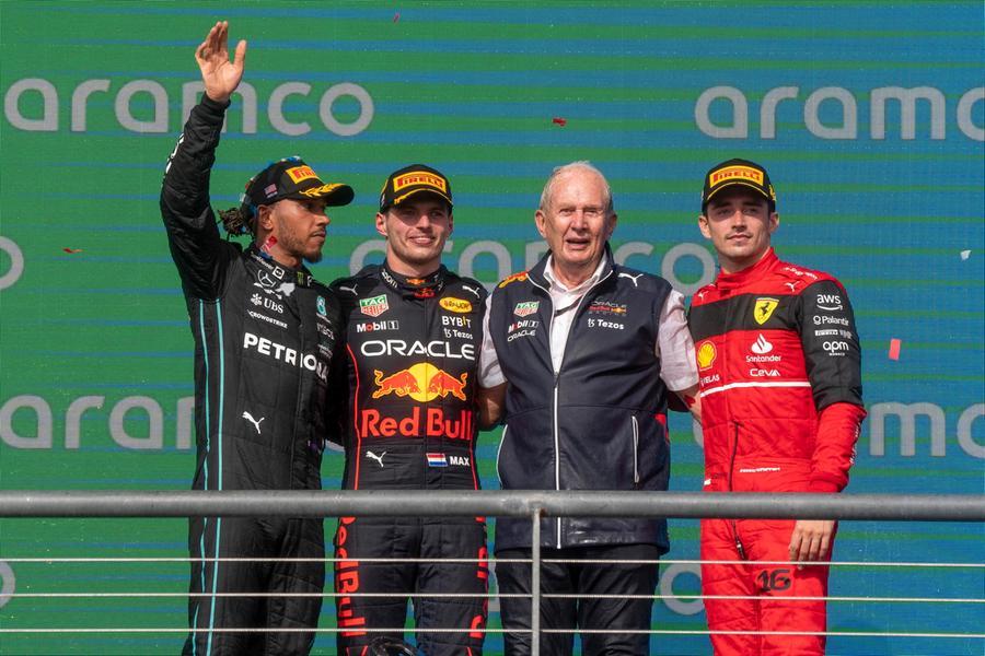 F1 7 Gp Austin. Verstappen fa tredici in Texas, Leclerc è terzo. L’olandese precede Hamilton e regala il titolo costruttori a Red Bull