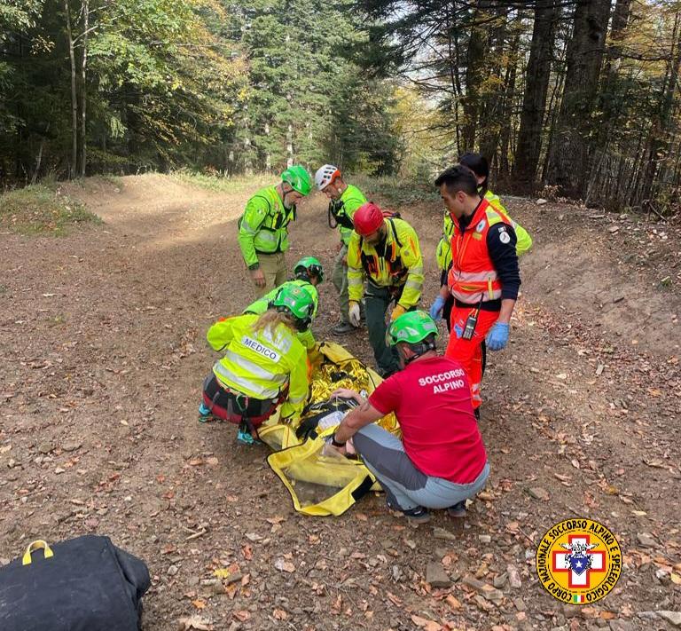 Sestola Cade in mountain bike, salvato dal soccorso alpino 