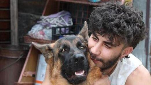 Scontro frontale sulla Porrettana, i testimoni: «Federico, morto a 20 anni sotto gli occhi dei genitori»