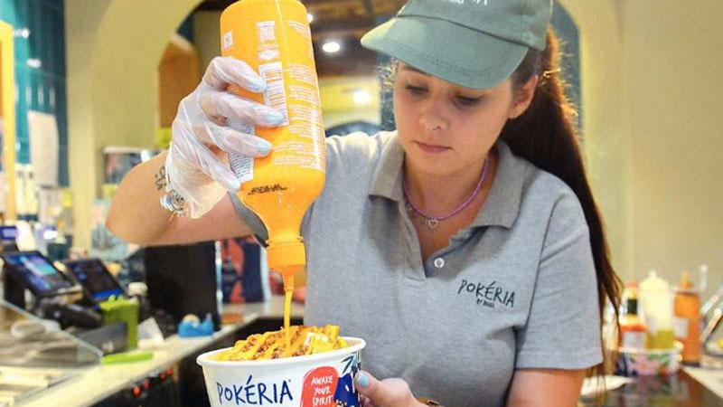 Addio schiacciata e lampredotto, a Firenze ormai è poke-mania