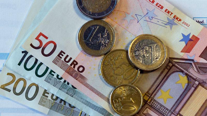 Partite Iva, il grido di allarme. «Tante famiglie a rischio povertà» 