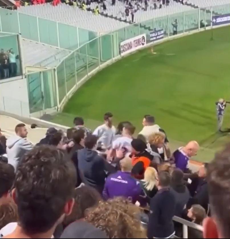 Tifoso picchiato al Franchi: identificato l’aggressore. Il questore:  «Una partita non può essere pretesto per scaricare tensione» - video