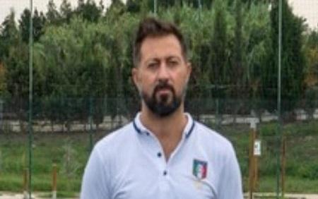 Sassari, giovane arbitro minacciato e dirigente aggredito con pugni e spintoni: caos alla partita Allievi