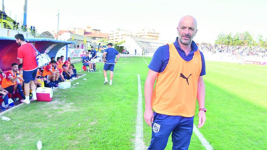 L’allenatore della Torres commenta il pareggio con l’Olbia: «Non aver vinto è incredibile»