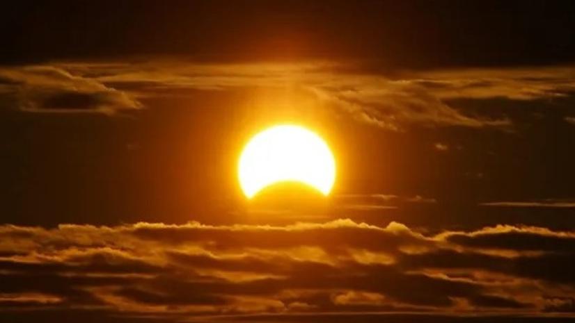 Ore 12.16: c’è l’eclisse di sole Il planetario di Modena apre le porte