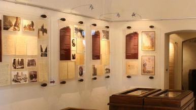 Casa Carducci chiude i battenti: la proprietà rivuole i suoi locali