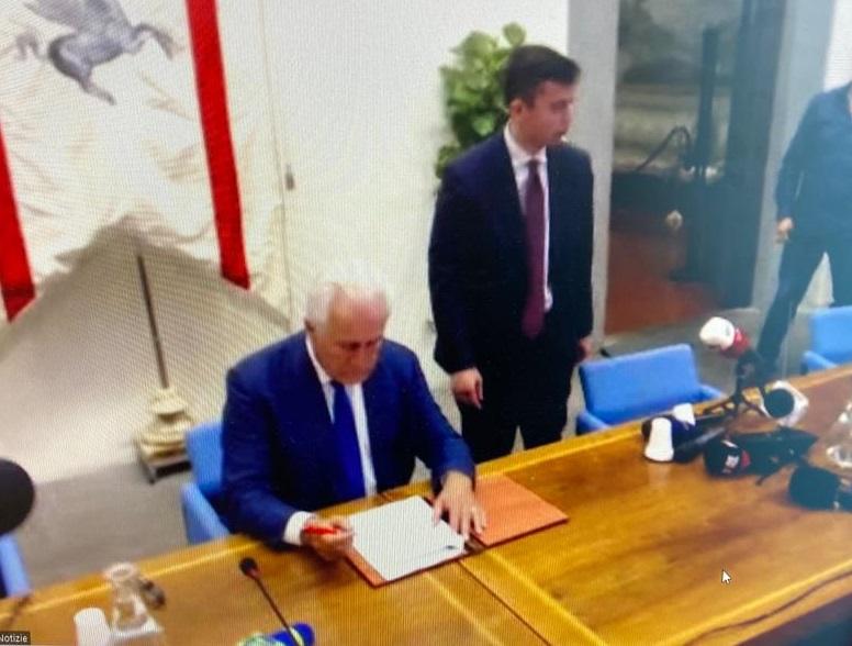Rigassificatore di Piombino, Giani ha firmato l’autorizzazione