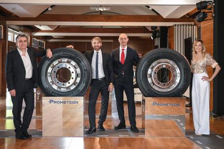 Prometeon svela serie 02 a Venezia, pneumatici premium a marchio Pirelli
