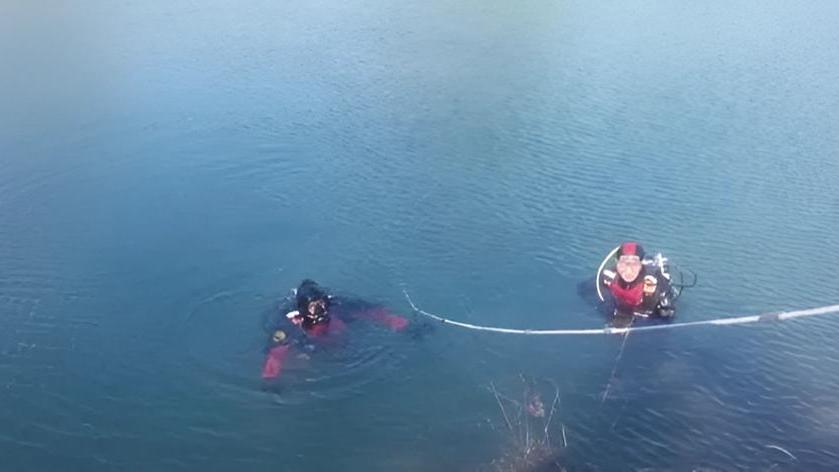 Versilia, pesca in mare anfore romane e le ributta in acqua
