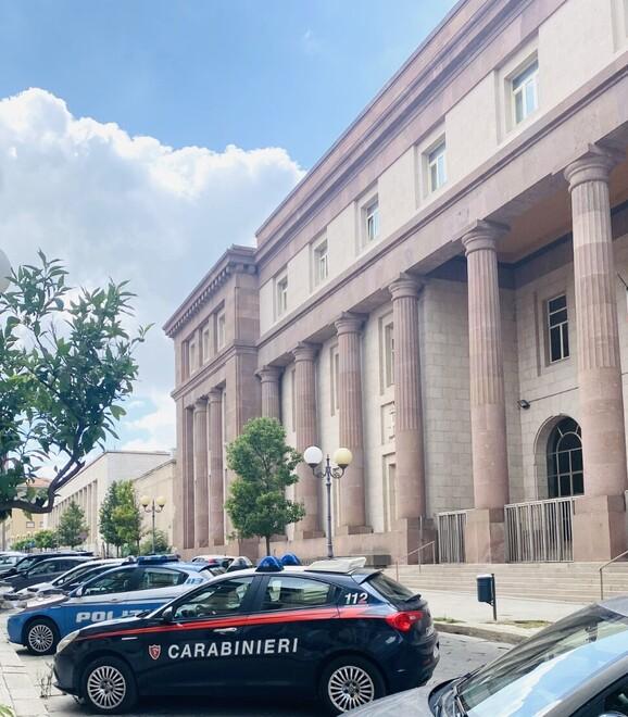 Alghero, botte a medico e infermiera: sconterà un anno e 2 mesi