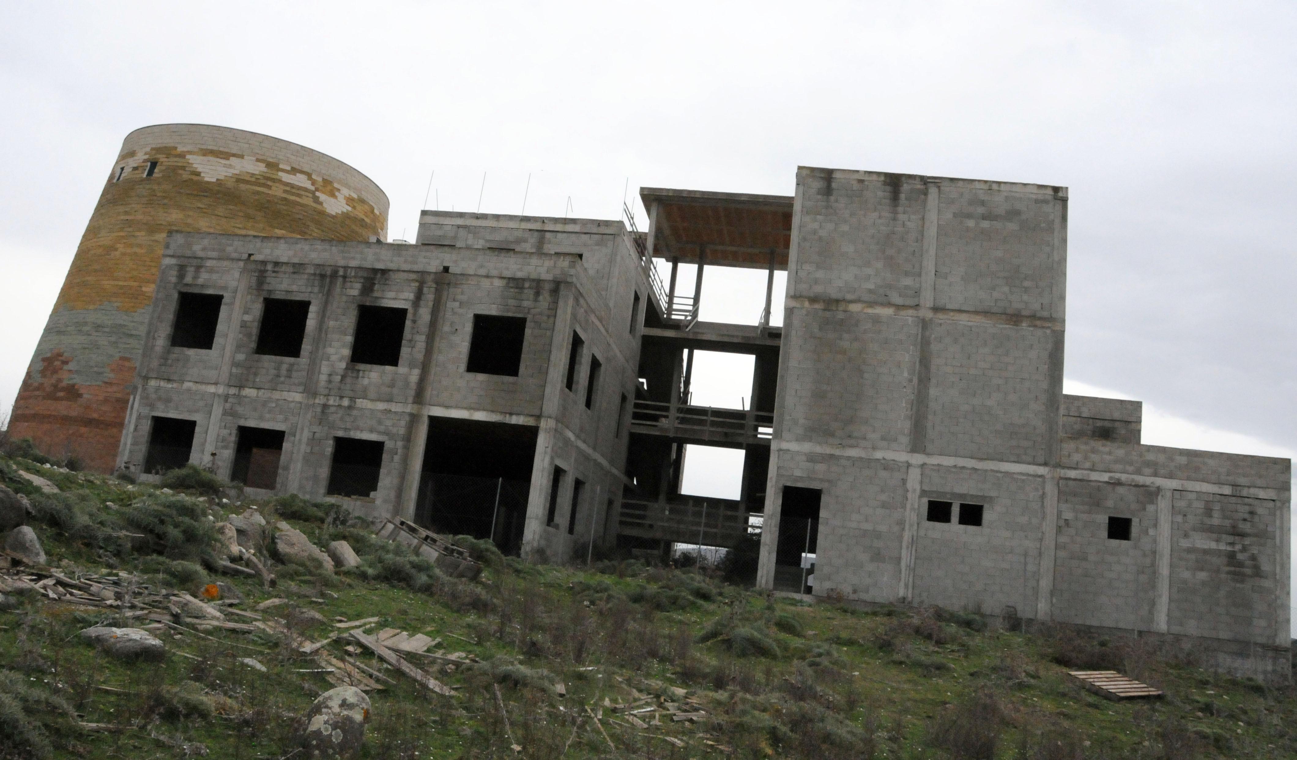 Sono 47 le opere ferme in Sardegna per burocrazia e carenza di fondi