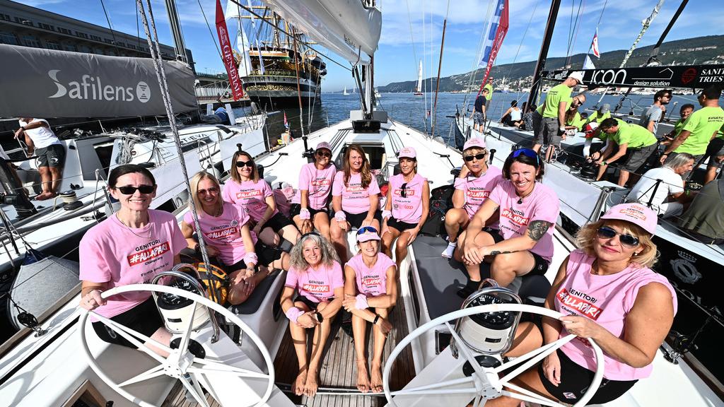 Barcolana54: le dipendenti Coop in mare per congedo paternità